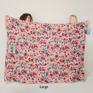 Couverture Polaire Coquette rouge rose et monogramme turquoise