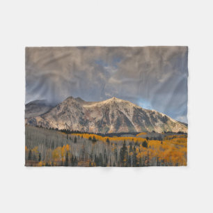 Couverture Polaire Couleurs d'automne des peupliers trembles, Keebler