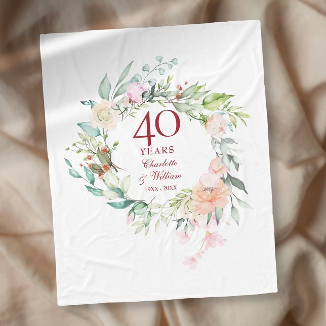 Couverture Polaire Couronne florale pour les 40 ans de mariage Rubis (40th Ruby Wedding Anniversary Floral Garland Fleece Blanket)