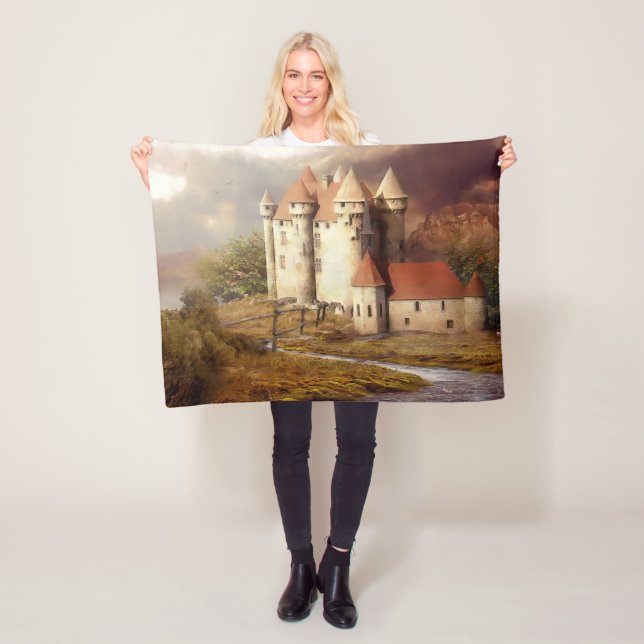 Couverture Polaire Courte médiévale du château (En situation)