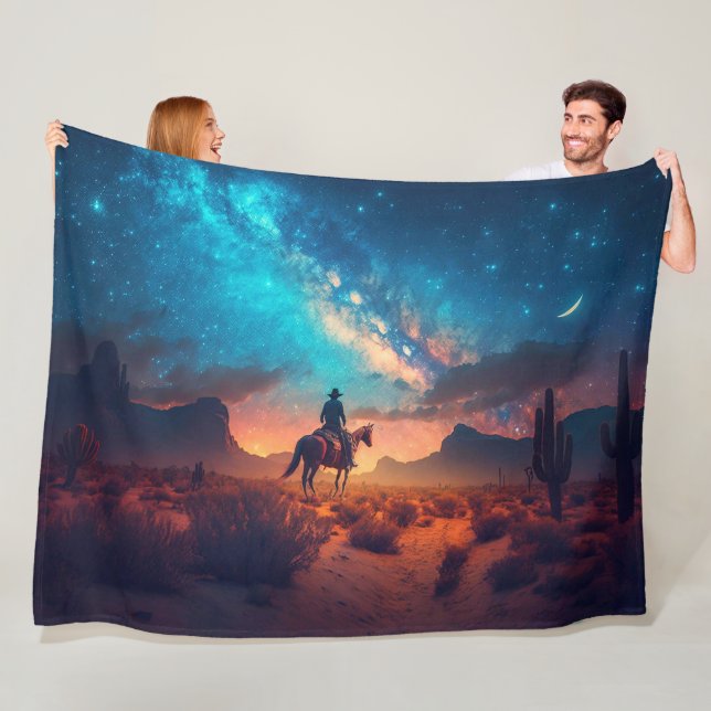 Couverture Polaire Cowboy Western Desert Night Ride Cactus (En situation)
