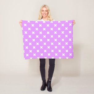 Couverture Polaire Croix blanches sur lilas