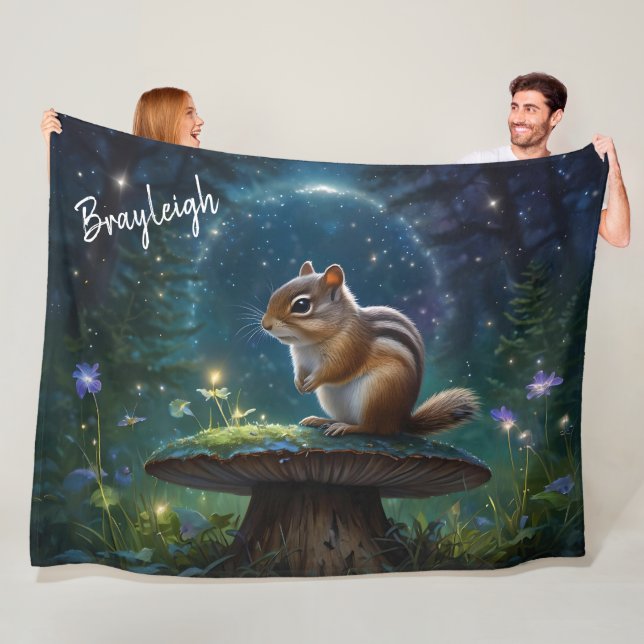 Couverture Polaire Cute Chipmunk sur Champignons *Personnaliser* (En situation)