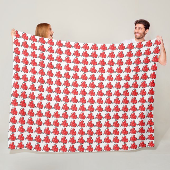 Couverture Polaire Cute Red Drawn Hearts Pattern (En situation)