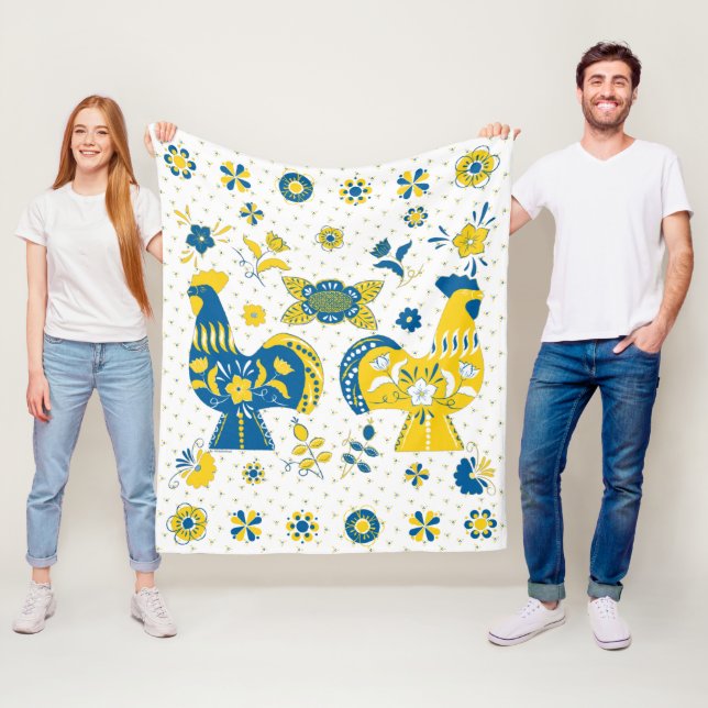 Couverture Polaire Dala populaire suédoise Rooster l bleu et jaune (En situation)