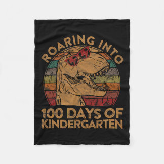 Couverture Polaire Dans 100 Jours De Jardin D'Enfants Cadeau Heureux