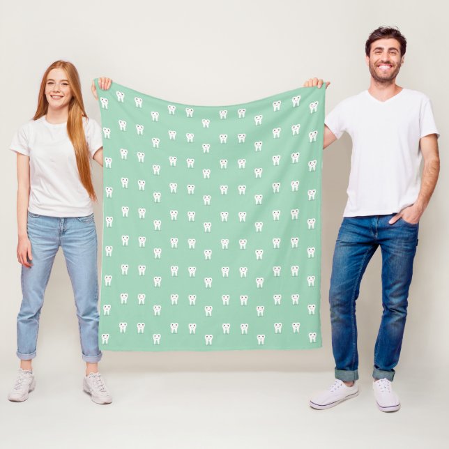 Couverture Polaire Dent heureuse Kawaii (En situation)