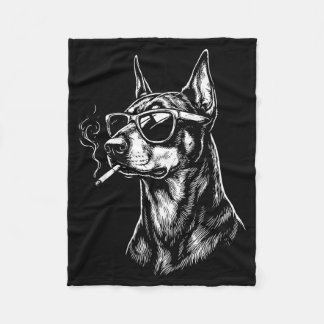 Couverture Polaire Doberman Smoking Cigarette