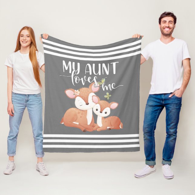 Couverture Polaire Doe et Fawn Ma tante m'aime (En situation)