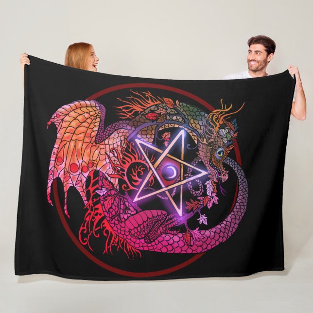 Couverture Polaire Dragon de Pentacle Art nouveau (En situation)