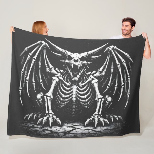 Couverture Polaire Dragon squelette par BurnsInHell (En situation)