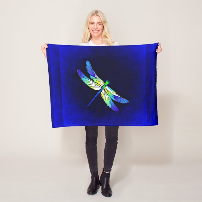 Couverture Polaire Dragonfly Electric Blue - Personnalisez avec le no (En situation)