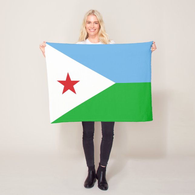 Couverture Polaire Drapeau de Djibouti (En situation)