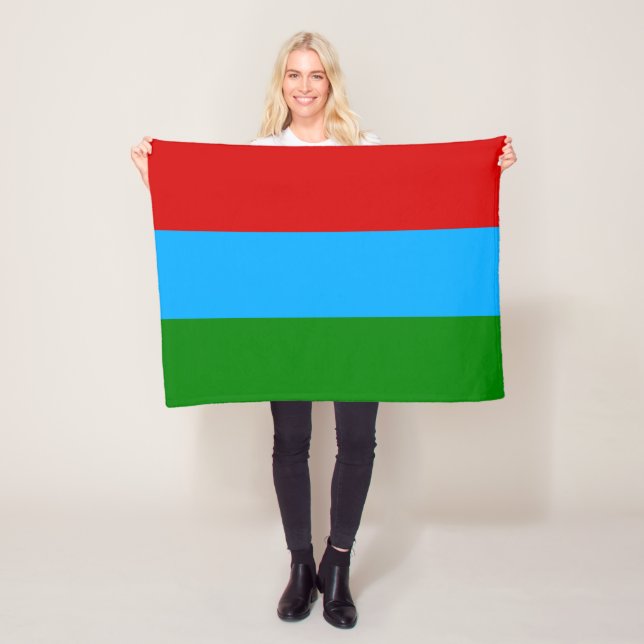 Couverture Polaire Drapeau de la République de Carélie (En situation)