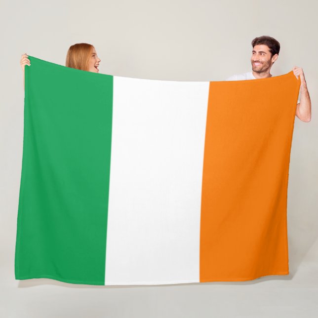 COUVERTURE POLAIRE DRAPEAU DE L'IRLANDE (En situation)