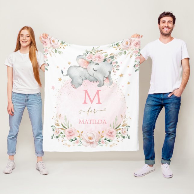 Couverture Polaire Dreamy Elephant Blush Rose or Floral Monogramme (En situation)