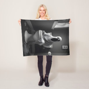 Couverture Polaire Drôle fantôme assis dans les toilettes