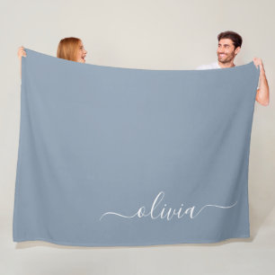 Couverture Polaire Dusty Blue minimaliste moderne Monogramme élégant