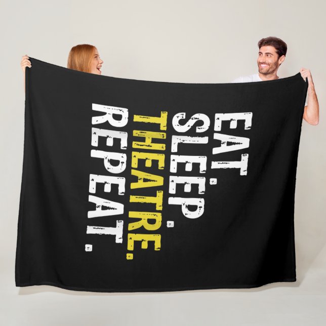 Couverture Polaire Eat Sleep (En situation)