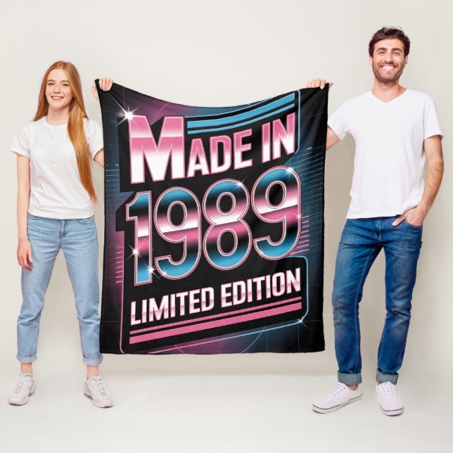 Couverture Polaire Édition Limitée Retro 1989 Plaid en Molleton (En situation)