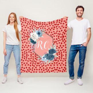 Couverture Polaire Élégant floral bleu poussiéreux et cœurs rouges pe