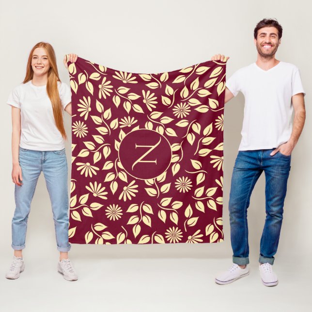 Couverture Polaire Elégant Monogram Leaf Daisy Motif Bain Bourgogne (En situation)