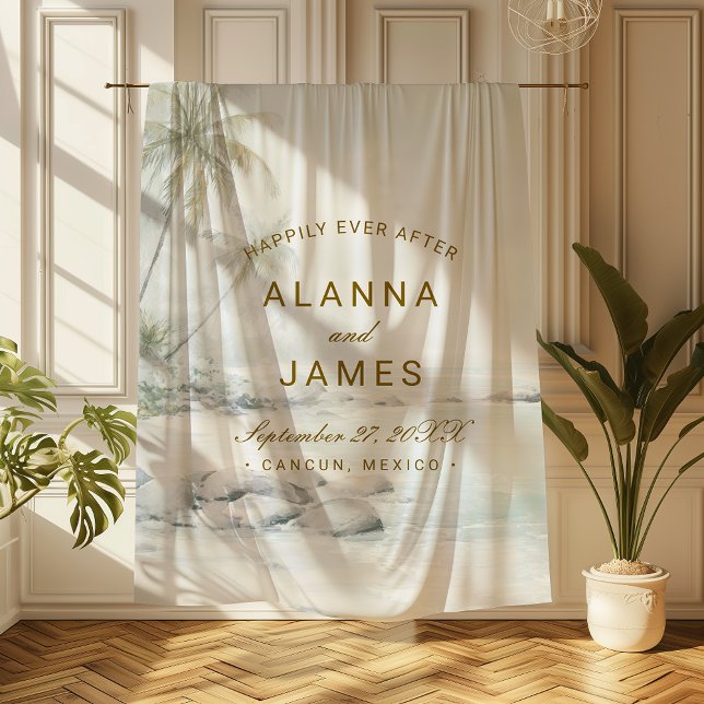 Couverture Polaire Elegant Watercolor Palm Beach Wedding Keepsake (Beach-themed wedding tapestry with “Alanna and James” text hanging in a sunlit room.)