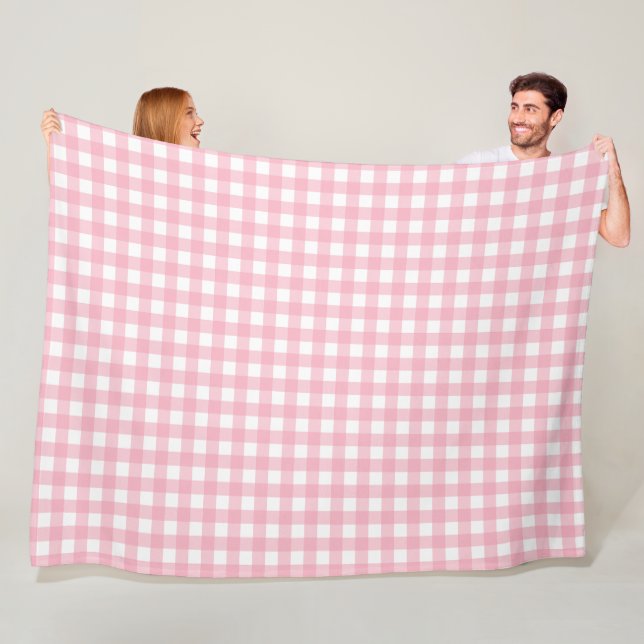 Couverture polaire en carton rose et blanc (En situation)