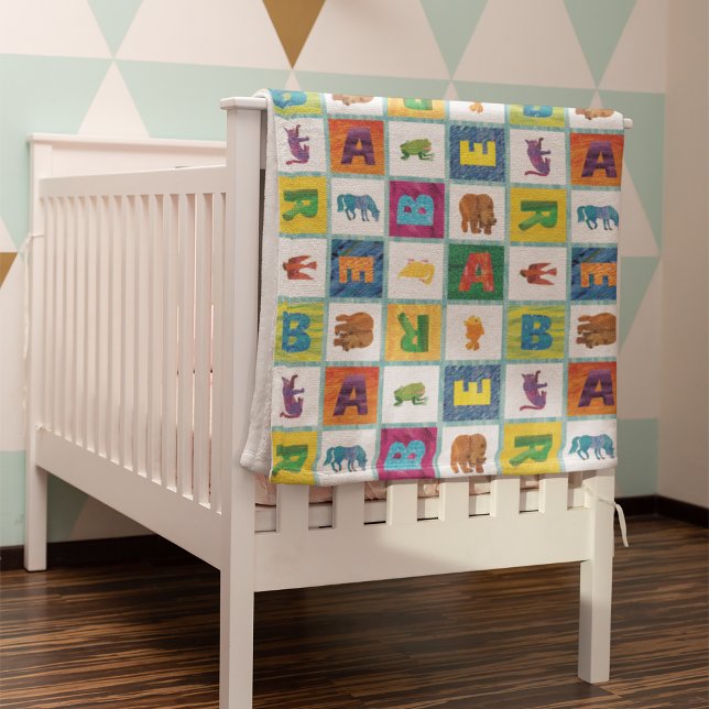 Couverture Polaire Eric Carle | B est pour Ours (Blanket draped over crib)
