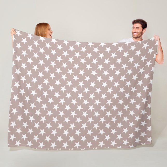Couverture Polaire Étoiles blanches Brown clair Design Étoile moderne (En situation)