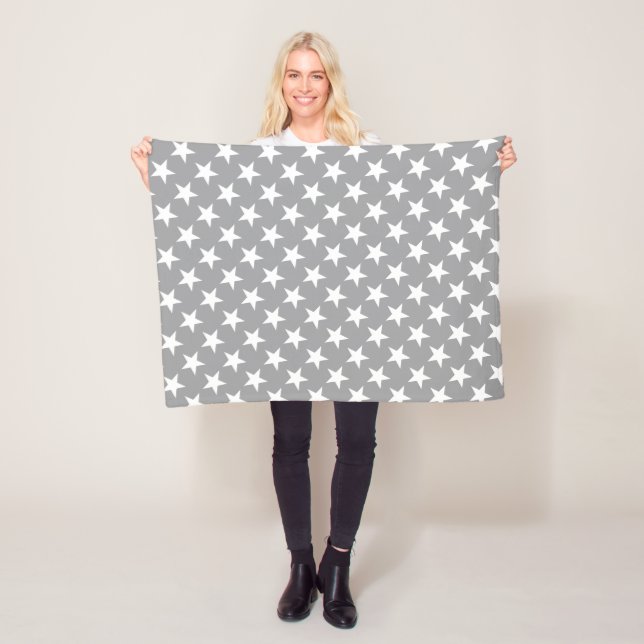 Couverture Polaire Étoiles blanches Stylish Gris Couleur Star Design  (En situation)