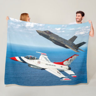 COUVERTURE POLAIRE F-16C FALCON ET F-35A LIGHTNING II