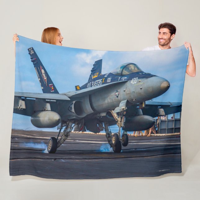 COUVERTURE POLAIRE F/A-18C HORNET (En situation)