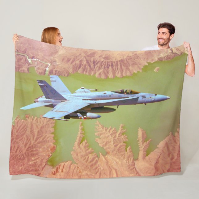 COUVERTURE POLAIRE F/A-18C HORNET (En situation)