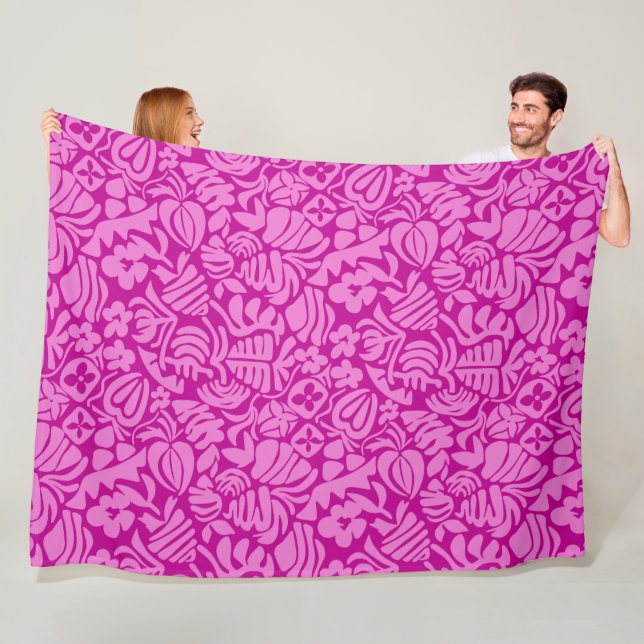 Couverture Polaire Fantaisie de fraise en rose (En situation)