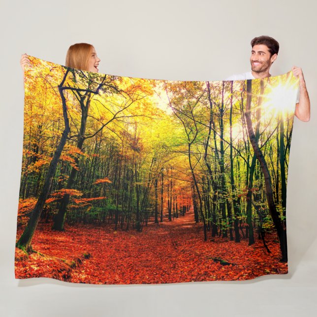 COUVERTURE POLAIRE FEUILLES AUTUM (En situation)