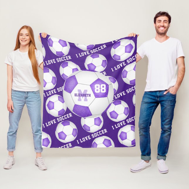 Couverture Polaire filles J'aime le texte de football violet blanc no (En situation)