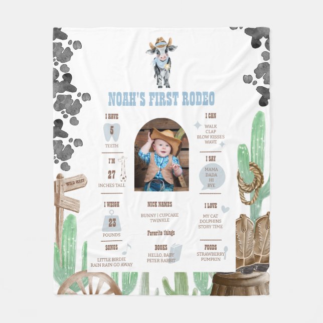 Couverture Polaire First Rodeo 1st Birthday Baby Cow Milestone Sign  (Devant)