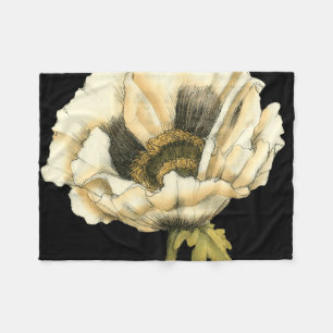 Couverture Polaire Fleur crème de pavot sur l'arrière - plan noir