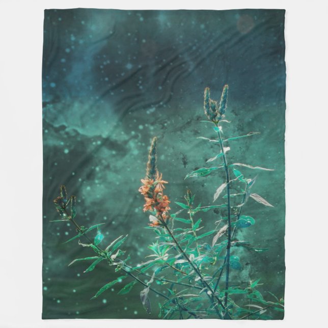 Couverture Polaire Fleurs de fée dans la lumière de lune de jade (Devant)