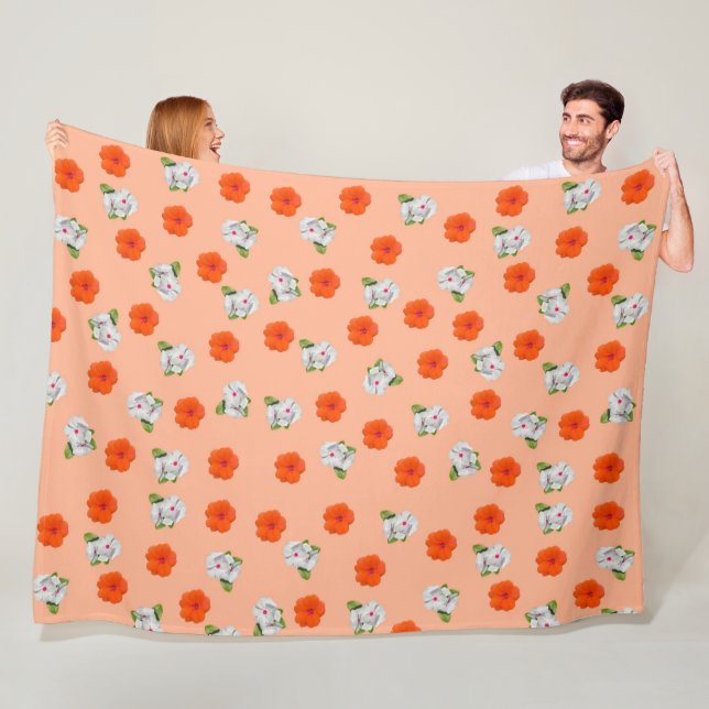 Couverture Polaire Floral Romance (arrière - plan de pêche) (En situation)