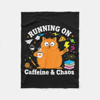Couverture Polaire Funny Cat Running on Caffeine and Chaos Love