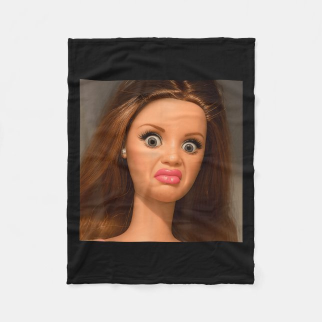 Couverture Polaire Funny Doll Face Meme Disgusting  (Devant)