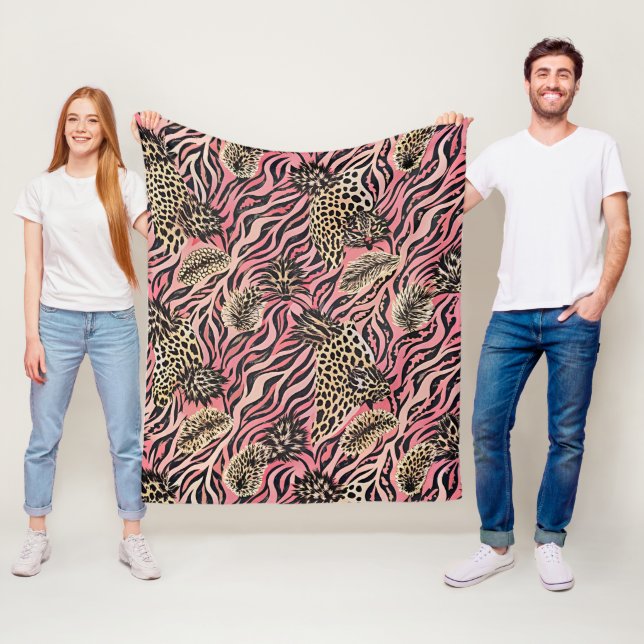 Couverture Polaire Fusion d'imprimés d'animaux rose - Motif sans cout (En situation)