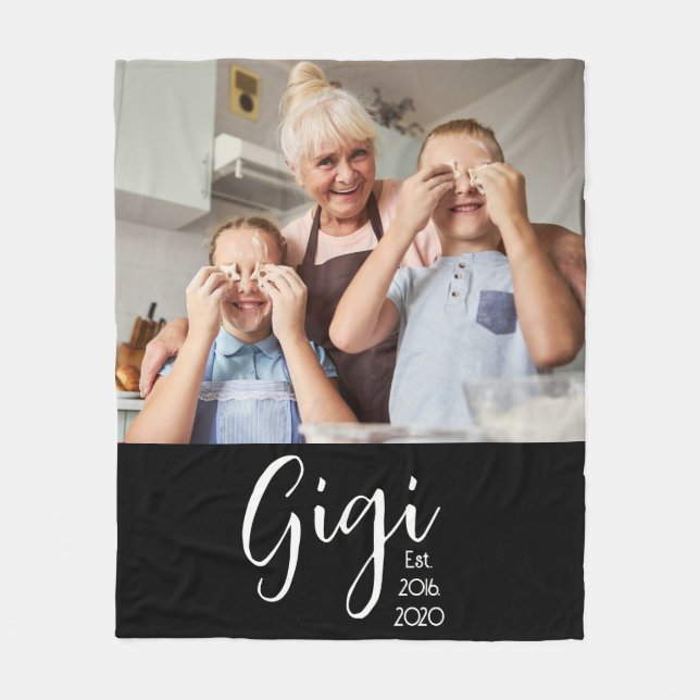 Couverture Polaire Gigi Photo Cadeau Magnet Established (Devant)