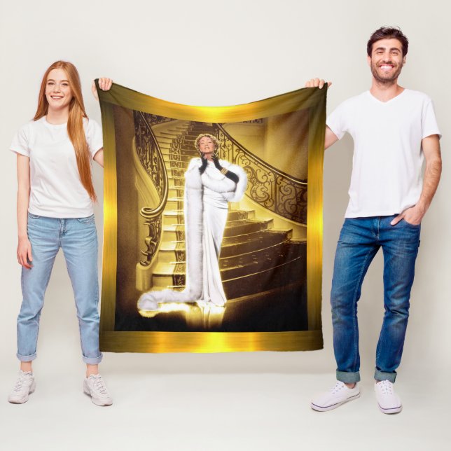 Couverture Polaire Glamour Hollywood Regency Diva Or  (En situation)