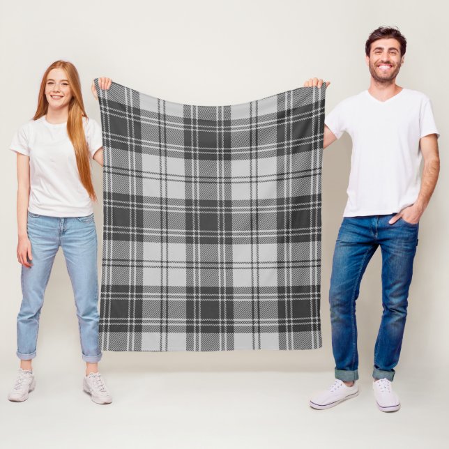 Couverture Polaire Glen Grey Tartan (En situation)