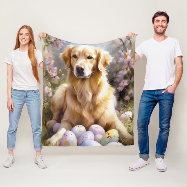 Couverture Polaire Golden Retriever avec oeufs de Pâques (En situation)