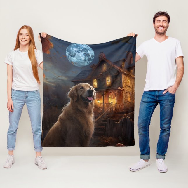 Couverture Polaire Golden Retriever Halloween Effrayant (En situation)