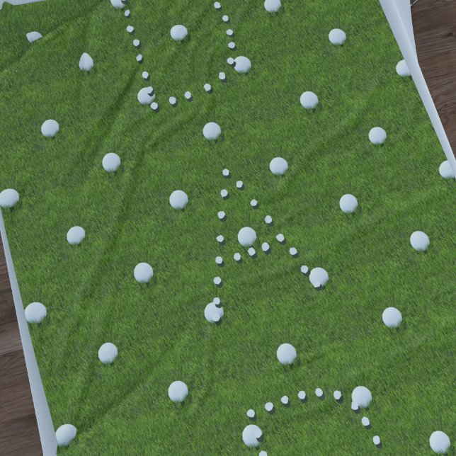 Couverture Polaire Golf Ball Motif Grand Vert Fleece Blanche (A large blanket waiting for you to add your initials. Perfect gift for golfers!)